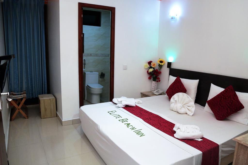 Elite Beach Inn Хулхумале Экстерьер фото