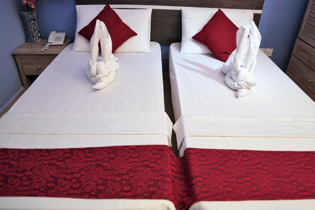 Elite Beach Inn Хулхумале Экстерьер фото